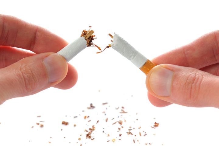 Rapporten viser, at to ud af tre unge rygere pulser løs i skoletiden trods det forbud mod røg og nikotin på grundskoler og ungdomsuddannelser, som trådte i kraft i juli 2021.