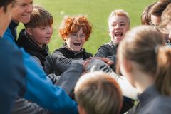 Ca. 50 hjertebørn samt forældre var samlet til fodboldsjov og hyggeligt samvær i Fælledparken.