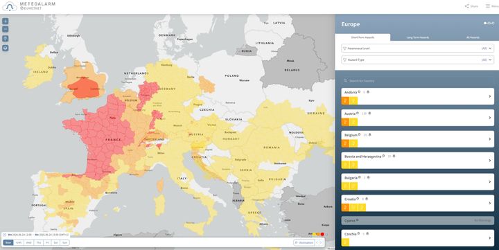 På www.meteoalarm.org kan rejsende få et samlet overblik over vejrvarsler i hele Europa.