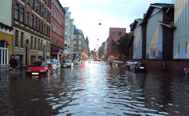 Oversvømmet Istedgade i København 2011