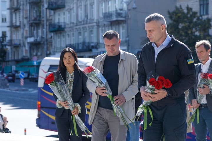 Overborgmester Lars Weiss, Kyivs borgmester Vitali Klitschko og kultur- og fritidsborgmester i København Mia Nyegaard.