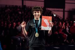 Automatiktekniker Oskar Hegner. Foto: Jesper Van
