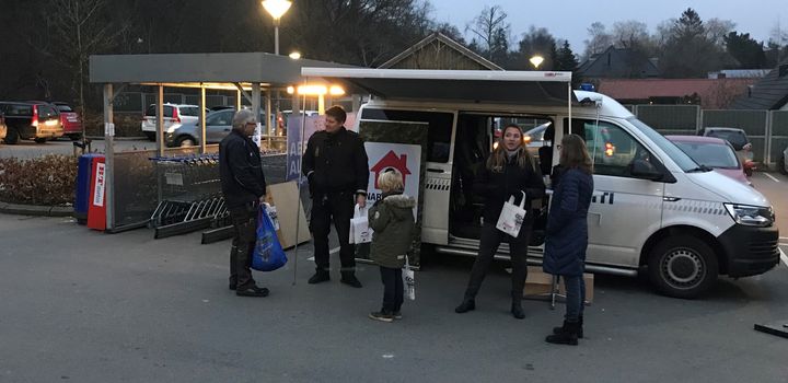 Der var færre indbrud i Furesø Kommune i oktober 2024 end året før. Den mobile politistation kommer til Hareskov den 27. november, hvor borgere kan få råd fra politiet om, hvordan de bedst holder tyvene væk.