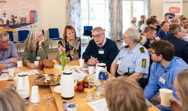 Initiativet Fællesskabsbyer blev udviklet og afprøvet i Ringsted Kommune fra 2022. Billedet her er fra FællesskabsForum i Ringsted i 2024.