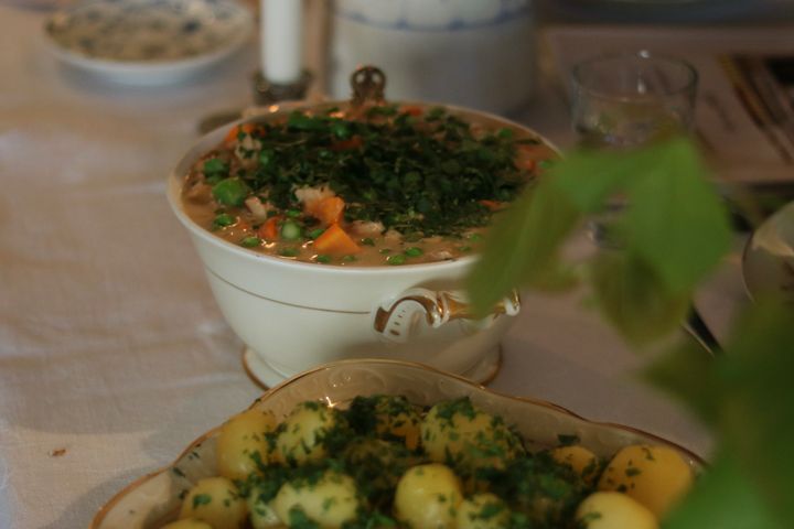 Efter foredraget bliver der rig mulighed for at opleve, hvordan en typisk middag under besættelsestiden kunne se ud.