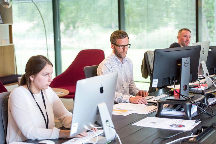 Tanken med at indføre adfærdsdesign er, at ansatte kan handle hurtigere og mere effektivt og i en ønsket retning. Men hvornår går det ud over fagmedarbejdernes dømmekraft, og hvad betyder det for borgerne?  Det skal forskere fra CBS nu klarlægge.
