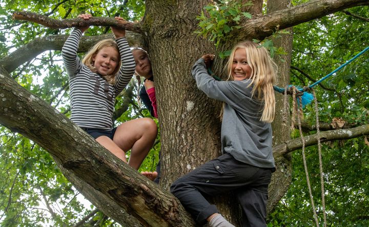 Med projektet Vild leg i det fri skal flere børn opleve friheden ved at lege vildt og trygt i naturen.