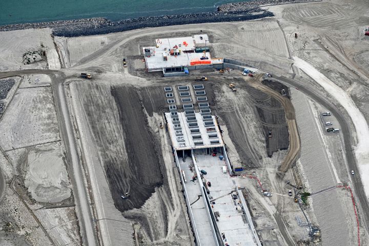 Femern Bælt-tunnelens indgang overdækkes.