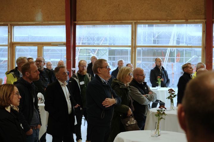 Til indvielsen af Campus Femern deltog blandt andre tidligere statsminister og protektor for lærlingeindsatsen på Femern Bælt-projektet, Poul Nyrup Rasmussen, som i anledningen holdt en tale.