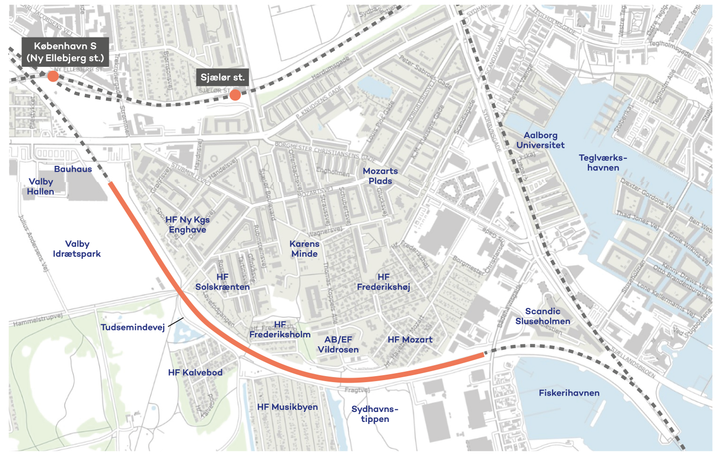 Den røde linje markerer den strækning, hvor overhalingssporene etableres ved Kalvebod i København.