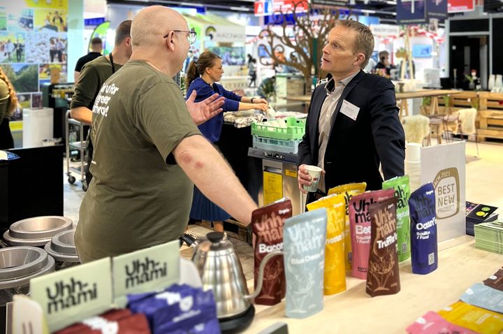 Der er god grobund for et dansk, økologisk eksporteventyr i Tyskland og andre nærmarkeder, lyder det fra Dennis Hvam (til højre), der er International Market Director