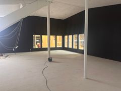 Det 150 kvadrameter store nye cafeområde i den gamle skøjtehal, som bliver et nyt samlingssted ved idrætsanlæggene. Alle er velkomne i caféen.