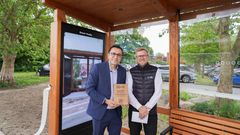 I forbindelse med indvielsen fik Gladsaxes borgmester overrakt Bauer Outdoors Grønne Innovationspris af direktør Karsten Rask Mikkelsen.