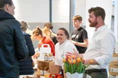 Plant Food Festival er landets største messe for plantebaserede fødevarer og finder sted i Øksnehallen i København den 1. og 2. november 2025.