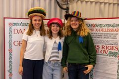 Skoleelever til demokratiskfest på Københavns Professionshøjskole