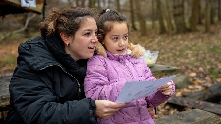 Naturbingo er en af mange aktiviteter, man kan lave i naturen i vinterferien. Foto: VILD