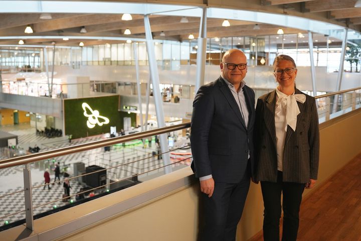 Anette Galskjøt, direktør i Dansk Export Association og Jan Hessellund, adm. direktør i Billund Lufthavn; "Vi hjælper danske virksomheder ud over landegrænserne"