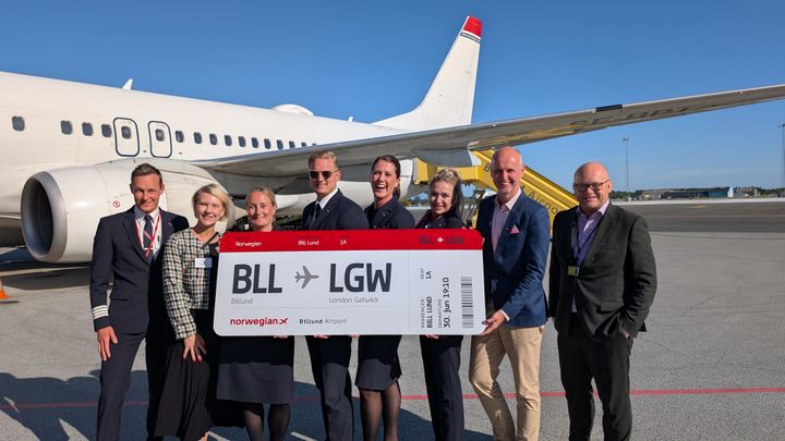 Smilene var store, da Norwegians nye rute mellem Billund og London Gatwick blev fejret den 30. juni.