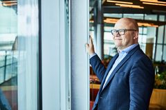 Billund Lufthavn spiller en central rolle i Danmarks infrastruktur og forbinder Vestdanmark med resten af verden – både for passagerer og gods.