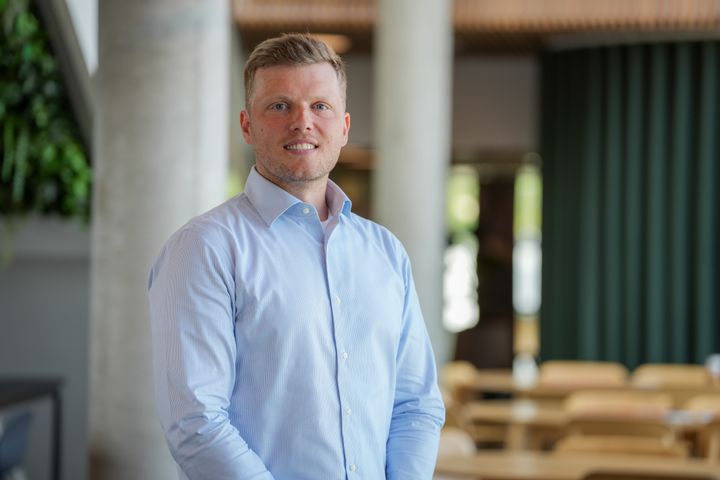 Jens Bomholt er ny presse- og kommunikationschef i OK a.m.b.a.