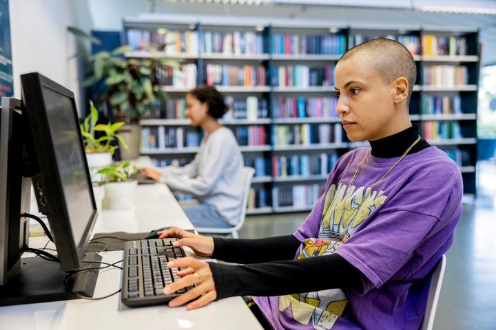 Hør om, hvilken betydning techgiganterne spiller for vores digitale liv til Næstved Biblioteks gratis foredrag.
