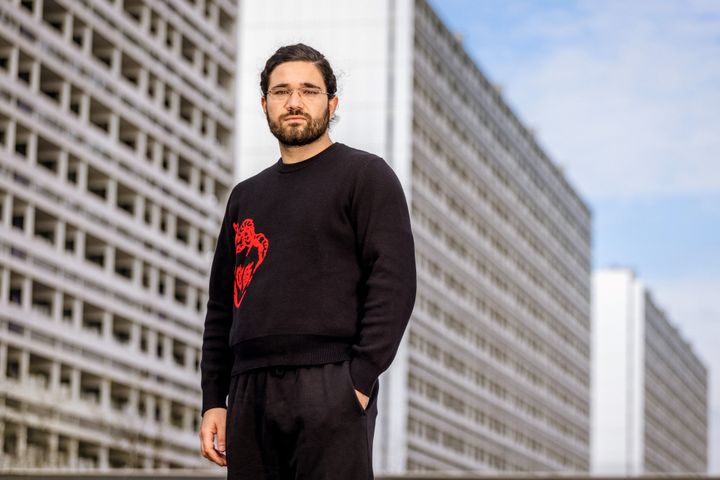 Oplev forfatter Deniz Kiy på Næstved Bibliotek d. 17. september.