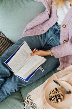 Verden over fejres FNs internationale læsedag d. 8. september med Read Hour - én times ubrudt læsning.