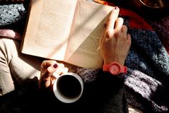Verden over fejres FNs internationale læsedag d. 8. september med Read Hour - én times ubrudt læsning.
