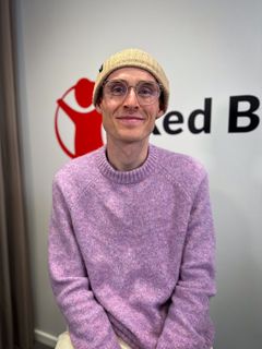 Cykelrytteren Mattias Skjelmose er ny ambassadør for Red Barnet.