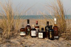 Flasker fra nogle af de deltagende destillerier