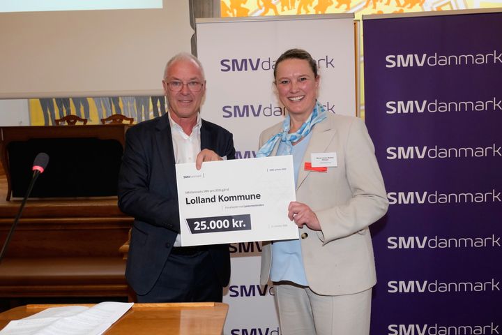 Niels Techen (formand for SMVdanmark) og Marie-Louise Brehm Nielsen (borgmester, Lolland Kommune).