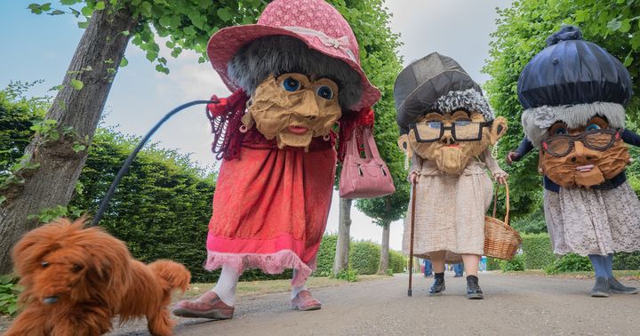 Dukketeaterfestivalen byder blandt andet på en vandreforestilling gennem Remiseparken med Waltraud, Wilma, Berta & Bellmondo.