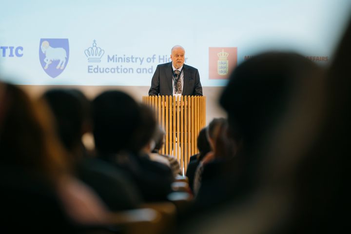 Forskere fra Grønland, Færøerne og Danmark har længe talt for et samlet polarforskningsprogram med langsigtede investeringer, her på Arctic Science Summit Week på Aarhus Universitet tilbage i marts. Nu forsøger Forum for Arktisk Forskning, med prodekan Ole Hertel i spidsen, at råbe politikerne op med en konference på Christiansborg.