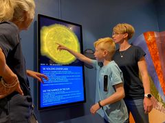 I udstillingen Astroteket kan man komme tæt på Solen