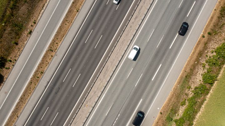 Vejdirektoratet måler hastigheden på vejene året rundt. Foto: Vejdirektoratet