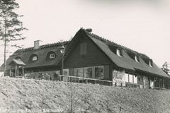 Det oprindelige Storkereden blev bygget i 1959 og var det første motorvejscafeteria i Danmark. Arkivfoto: Lyngby-Taarbæk Stadsarkiv