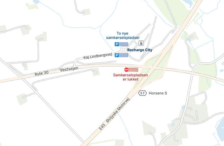 Samkørselspladsen ved afkørsel <57> Horsens S er lukket. Vejdirektoratet henviser til pladserne på modsatte side hos Recharge City.