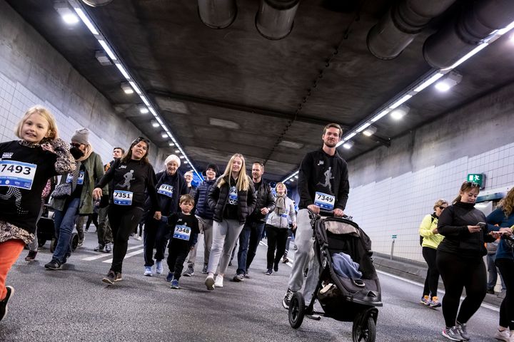 Under årets Aalborg Halvmarathon går deltagernes rute blandt andet gennem Limfjordstunnelen og over Limfjordsbroen. Foto: Baghuset