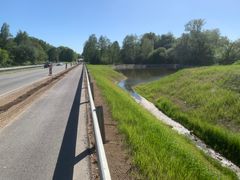 Ny cykelsti på Overdrevsvejen øst for jernbanen. Foto: Vejdirektoratet