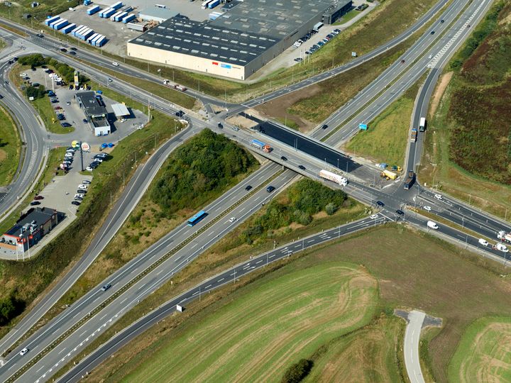 Den vestlige del af tilslutningsanlægget ved Sdr. Borup skal have en større ombygning, og derfor spærres det fra den 19.-24. september.
