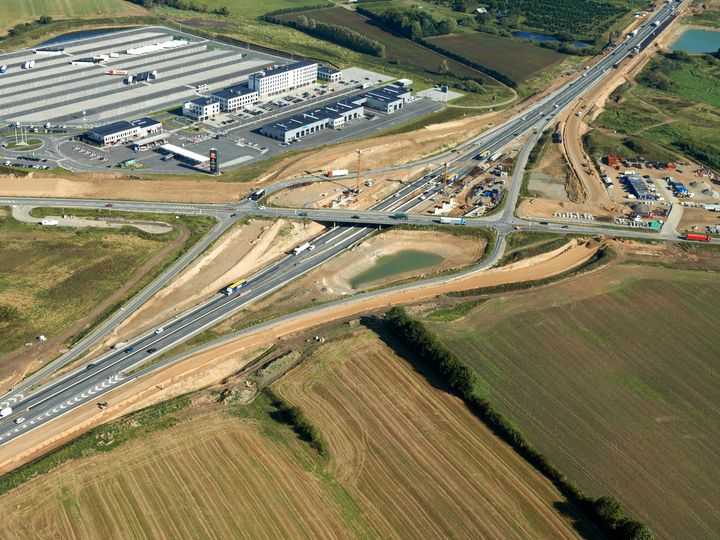 Motorvejen spærres forbi Horsens S <57> i sydgående retning i aften- og nattetimerne 25.-26. september.