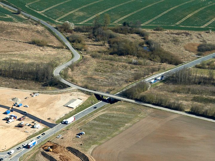 Broen ved Annasmindevej over Vestvejen, april 2025. Foto: Vejdirektoratet.