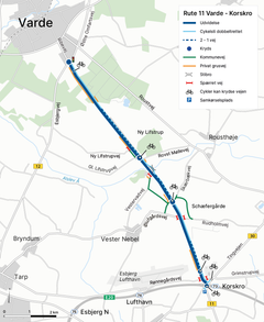 Udbygningen indeholder også ombyging af flere kryds og etablering af en dobbeltrettet cykelsti langs rute 11