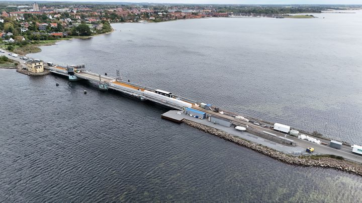 Reparation af Kronprins Frederiks Bro i Frederikssund. Foto: Vejdirektoratet.