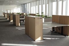 Medarbejderne i huset får glæde af optimerede faciliteter, kontorer fordelt på to etager og en fuld kælder med blandt andet auditorium.