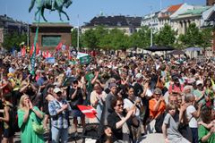 Folkets Klimamarch ved Christiansborg Slotsplads den 02. juni 2024.