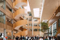 Spindeltrappe i Norlys domicil tegnet af Sweco Architects