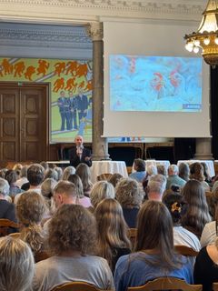 Direktør for Anima, Joh Vinding, byder velkommen.