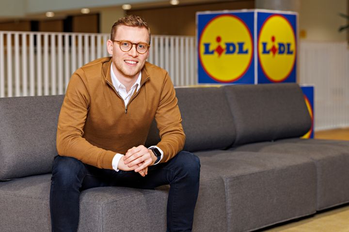Indkøbsdirektør i Lidl, Peer Sandtner, opfordrer til, at endnu flere aktører vil være med til at tage ansvar og bidrage til en røgfri fremtid.