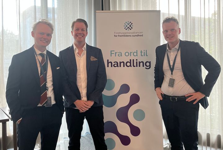 Patrick Asschenfeldt, External Affairs and Press Advisor i Danica (tv.), Thomas Sejersen, Head of External Communication og pressechef i Lidl (i midten) samt Nicolaj Larsen, Head of External Affairs i Danica (th.) til møde i Forebyggelsesalliancen for fremtidens sundhed torsdag d. 2. oktober.